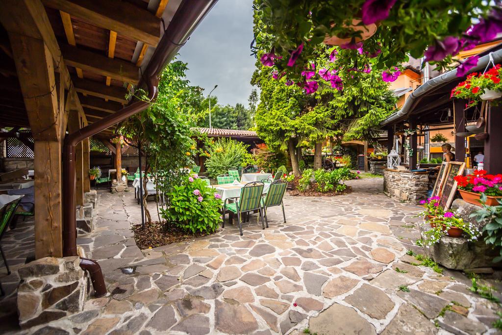 Penzion Trattoria Prešov Extérieur photo